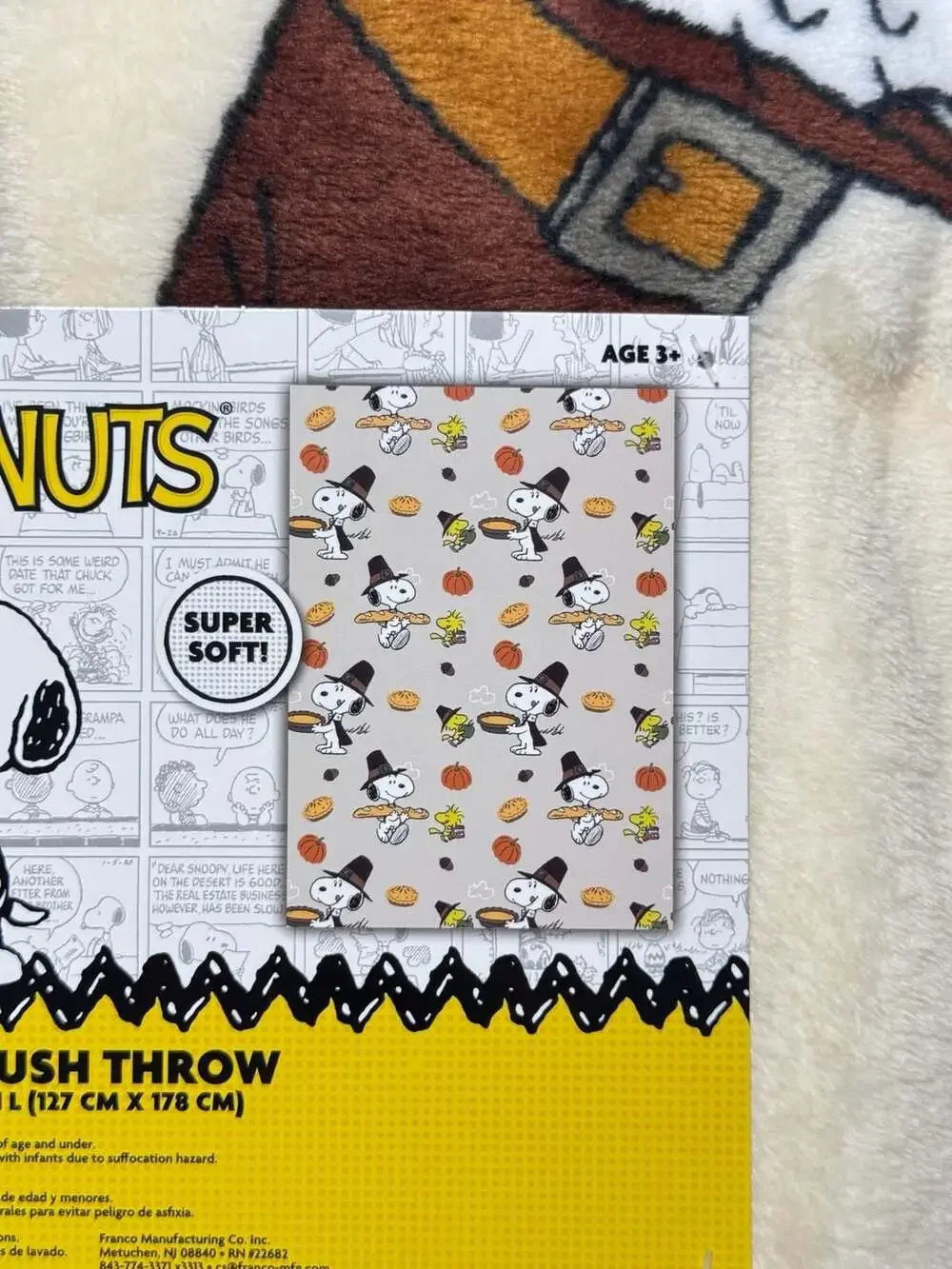 Peanuts Snoopy Thanksgiving Autumn Harvest Soft Plush Throw Blanket